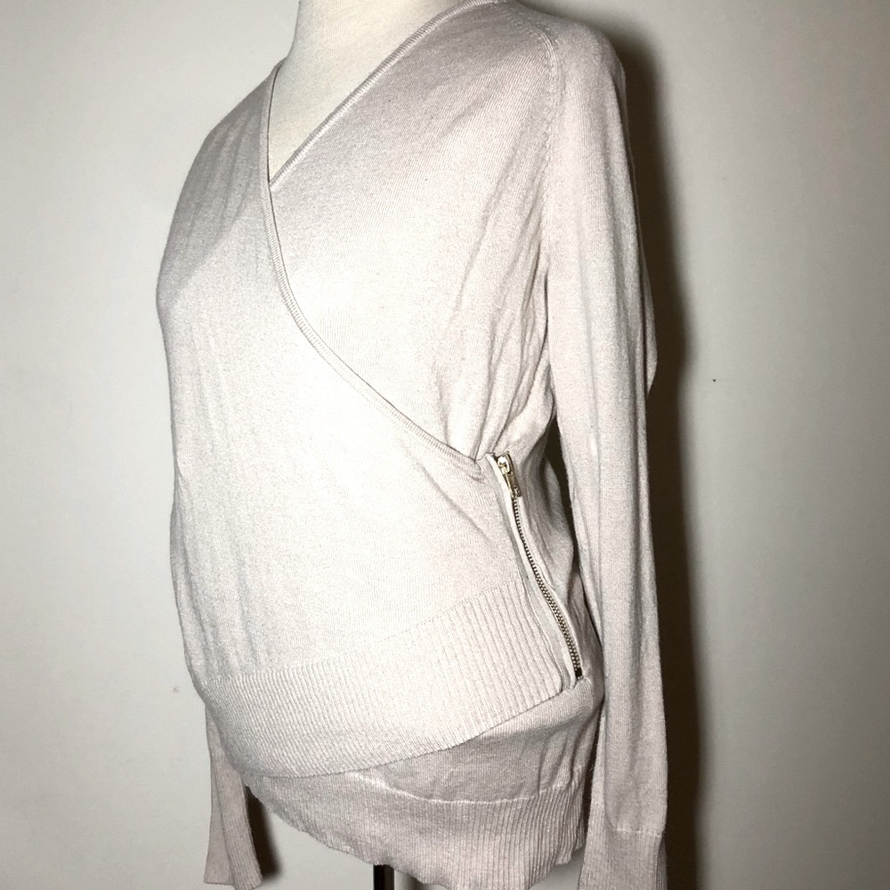 The LIMITED surplice SWEATER v neck side zipper sz small beige lightweight knit